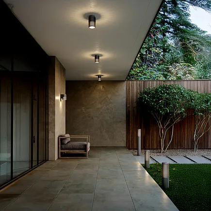 Provedení: antracit